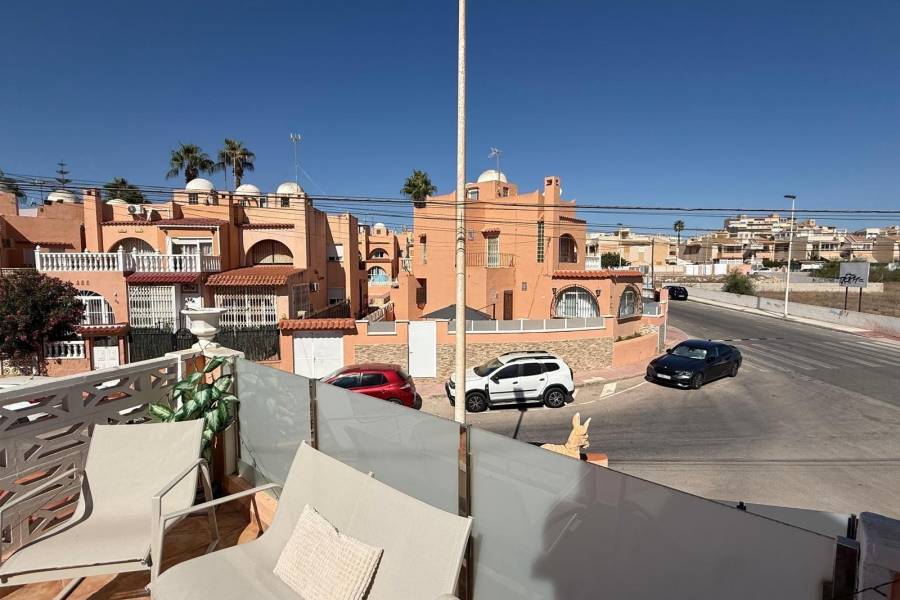 Reventa - Villa  - Torrevieja - Los Frutales