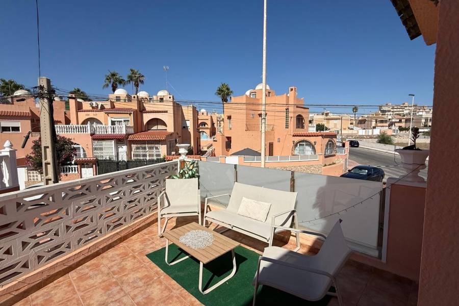 Reventa - Villa  - Torrevieja - Los Frutales