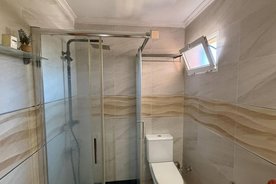 Reventa - Villa  - Torrevieja - Los Frutales