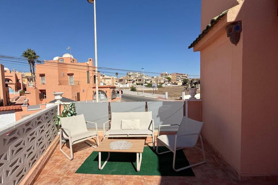 Reventa - Villa  - Torrevieja - Los Frutales