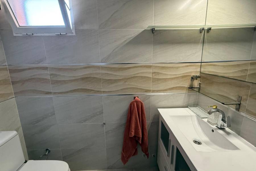 Reventa - Villa  - Torrevieja - Los Frutales