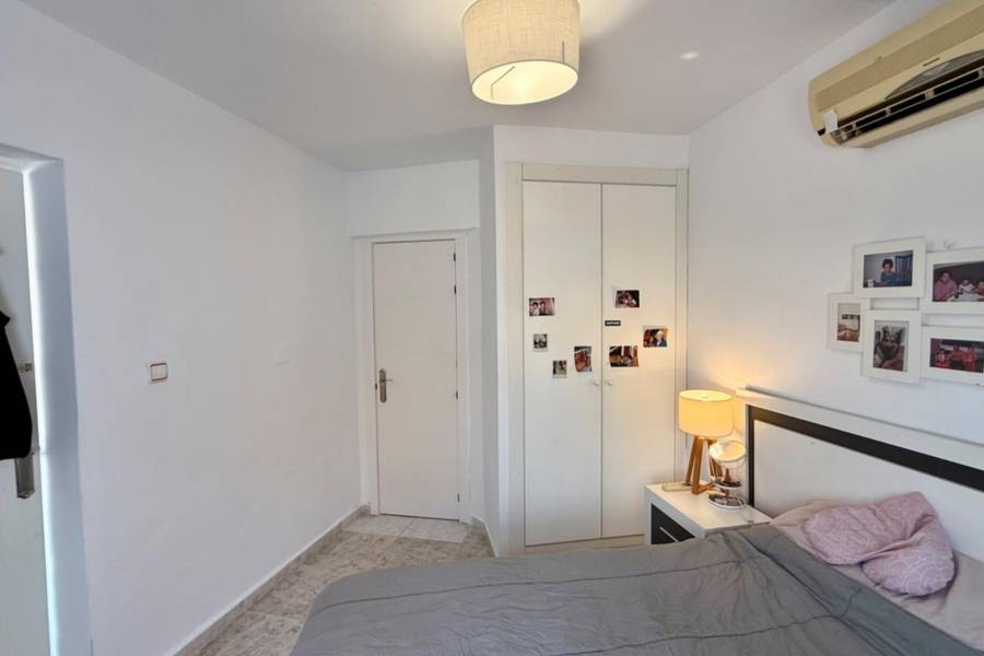 Reventa - Villa  - Torrevieja - Los Frutales