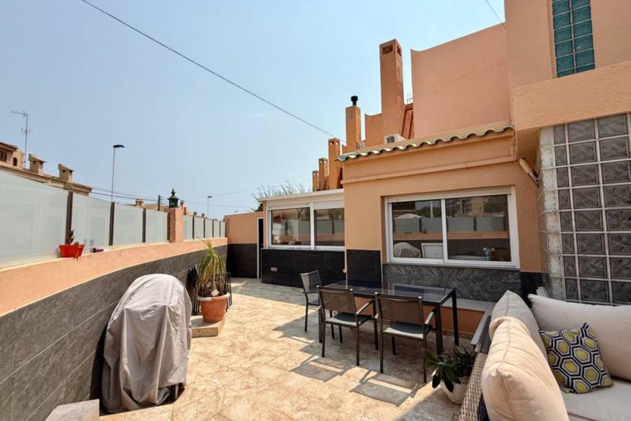 Reventa - Villa  - Torrevieja - Los Frutales