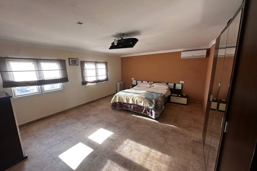 Occasion - Villa - Crevillente - San Cayetano