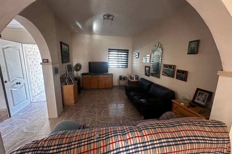 Occasion - Villa - Crevillente - San Cayetano