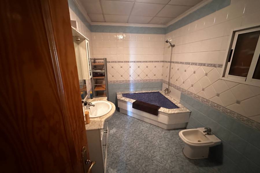 Occasion - Villa - Crevillente - San Cayetano