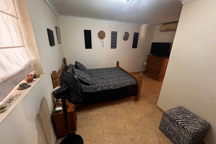 Occasion - Villa - Crevillente - San Cayetano