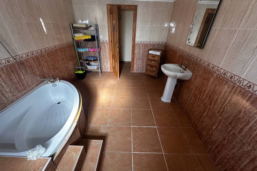 Occasion - Villa - Crevillente - San Cayetano