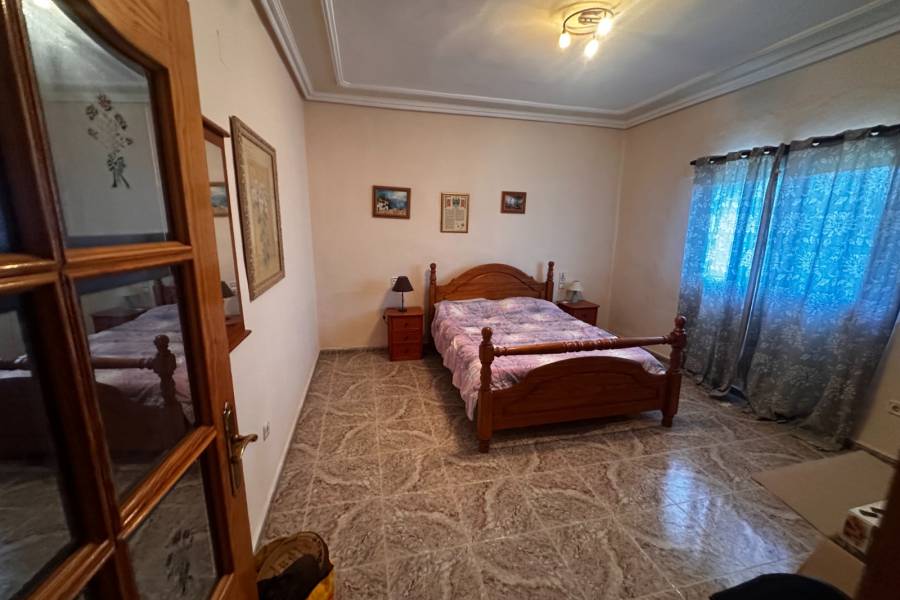 Occasion - Villa - Crevillente - San Cayetano