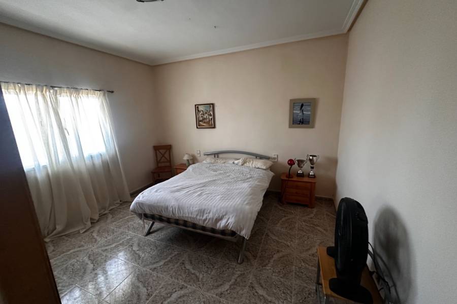 Occasion - Villa - Crevillente - San Cayetano