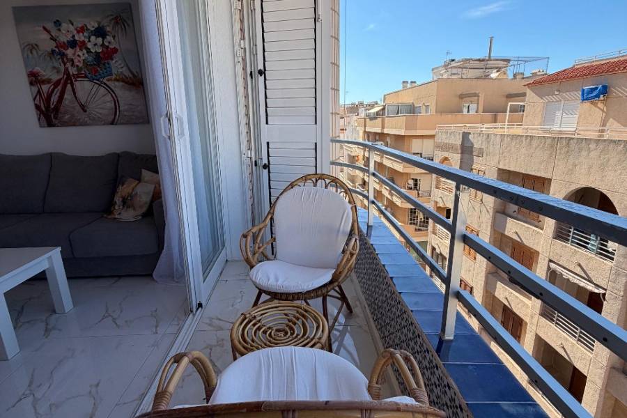 Reventa - Apartamento - La Mata - PLAYA