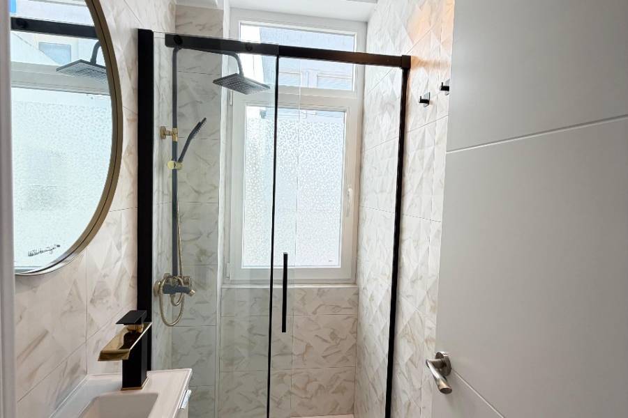 Reventa - Apartamento - La Mata - PLAYA