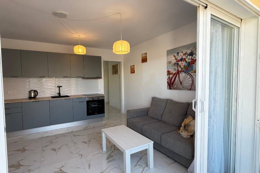 Reventa - Apartamento - La Mata - PLAYA