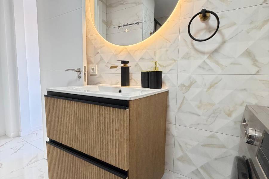 Reventa - Apartamento - La Mata - PLAYA