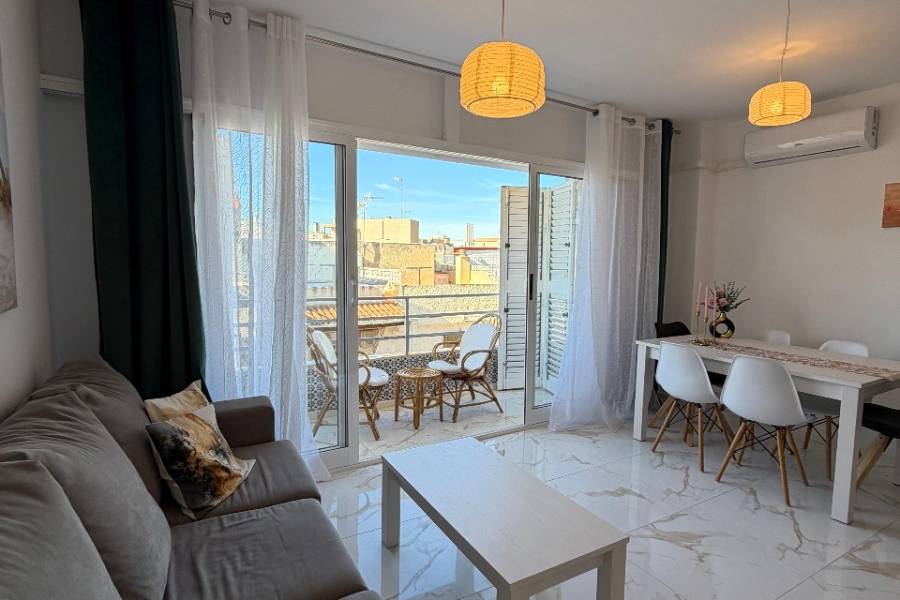 Reventa - Apartamento - La Mata - PLAYA