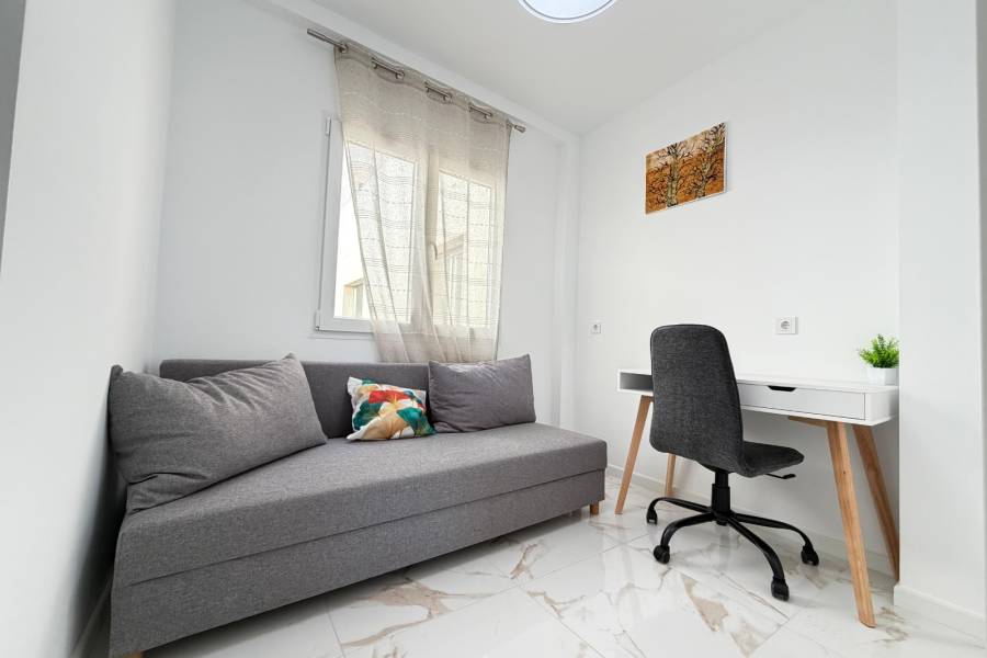 Reventa - Apartamento - La Mata - PLAYA