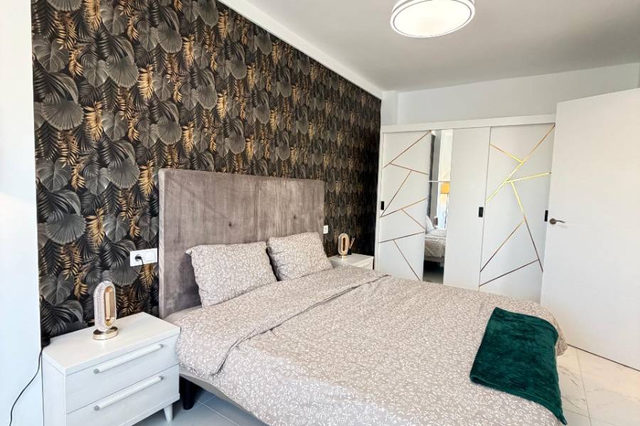 Reventa - Apartamento - La Mata - PLAYA