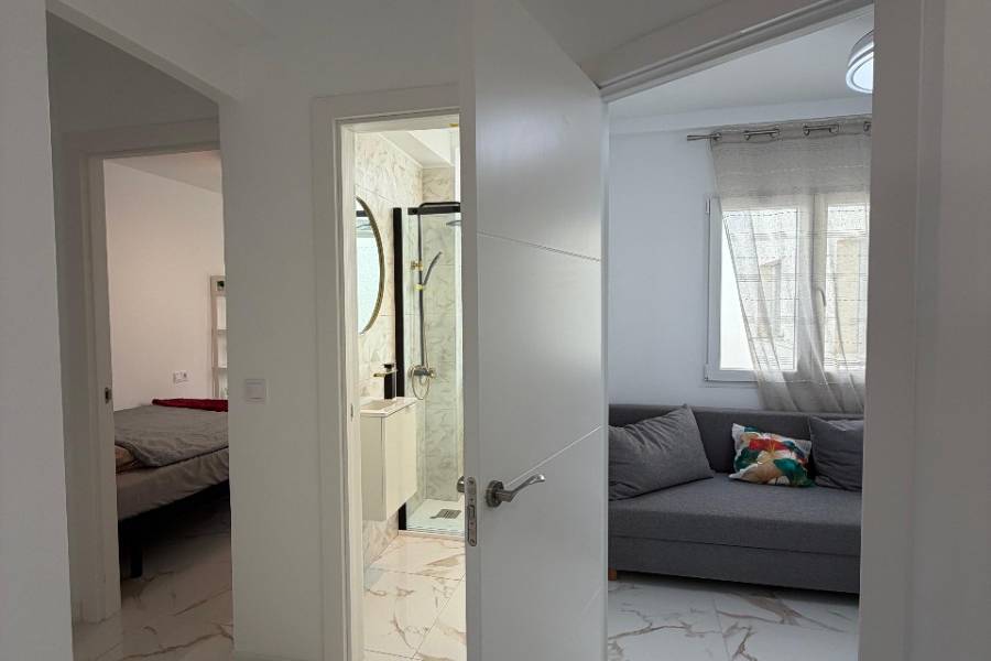 Reventa - Apartamento - La Mata - PLAYA