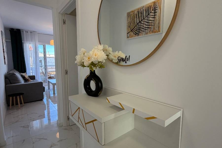 Reventa - Apartamento - La Mata - PLAYA