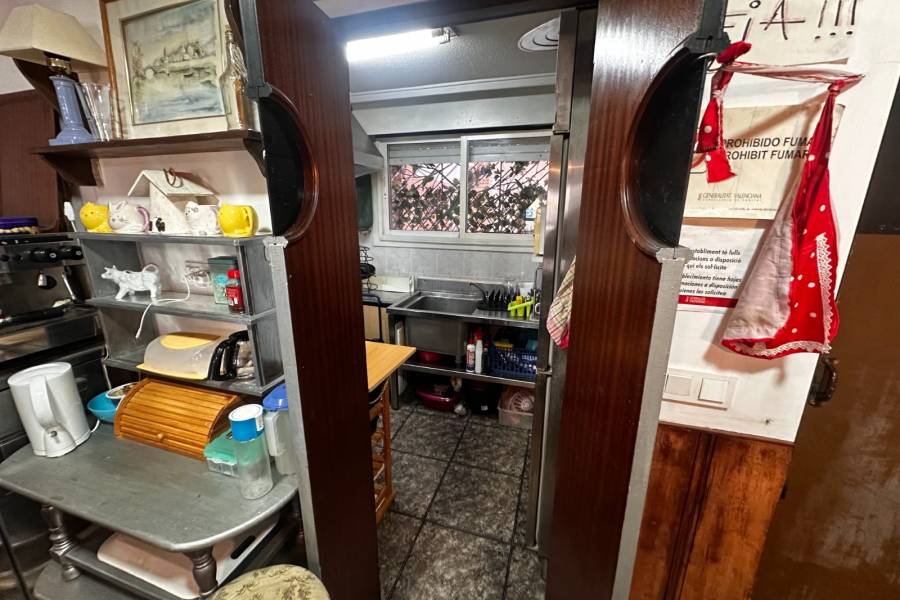 Reventa - Locales Comerciales  - Torrevieja - Torrevieja*