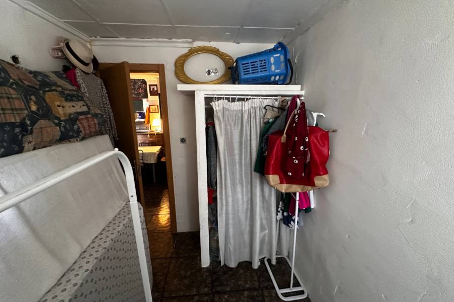 Reventa - Locales Comerciales  - Torrevieja - Torrevieja*