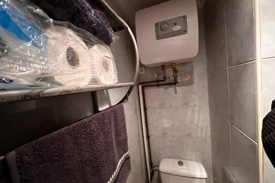 Reventa - Locales Comerciales  - Torrevieja - Torrevieja*