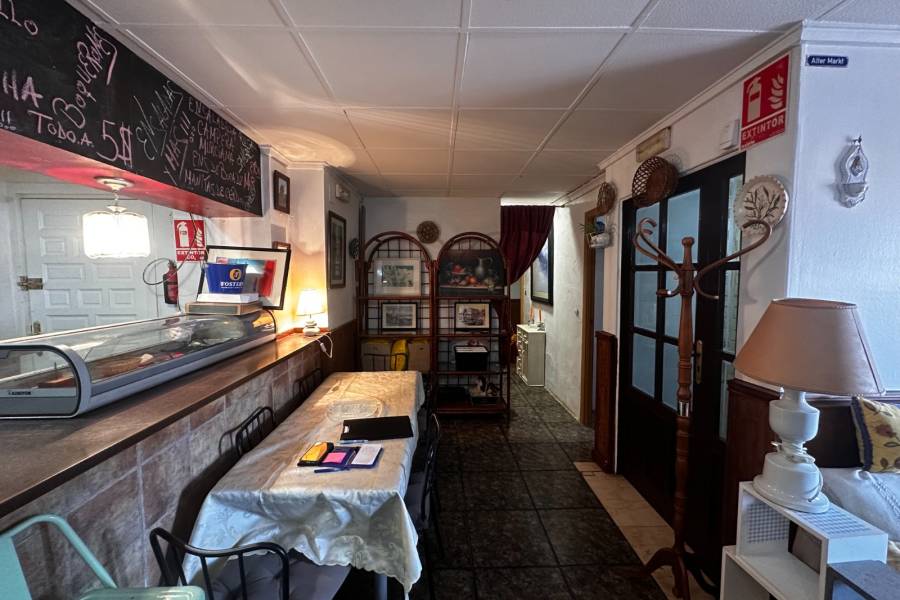 Reventa - Locales Comerciales  - Torrevieja - Torrevieja*