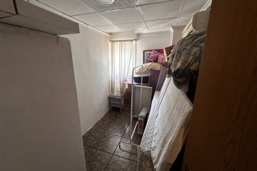 Reventa - Locales Comerciales  - Torrevieja - Torrevieja*