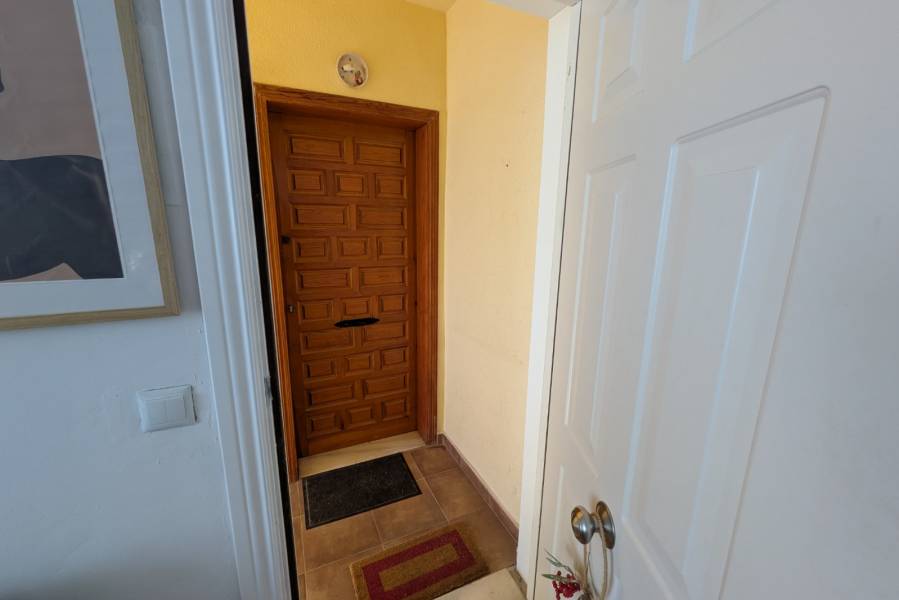 Resale - Apartament - Torrevieja - Torrevieja*