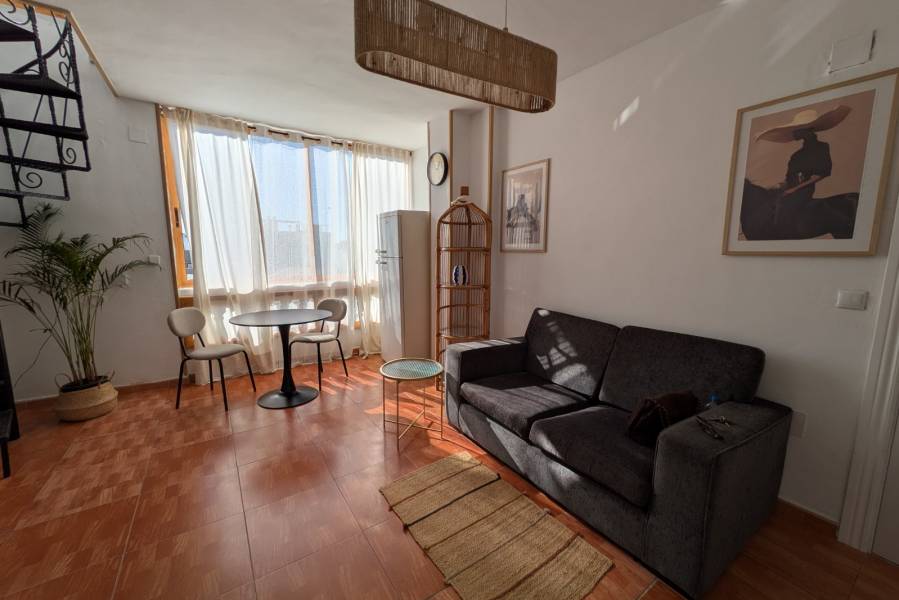 Resale - Apartament - Torrevieja - Torrevieja*