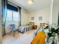 Reventa - Bungalow - Torrevieja - Aguas Nuevas