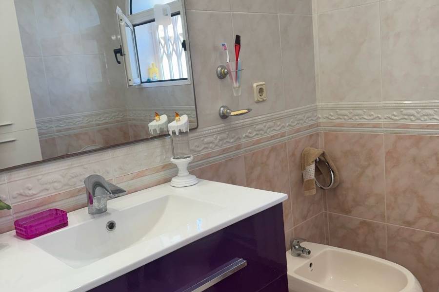 Reventa - Villa  - ORIHUELA COSTA - Playa Flamenca