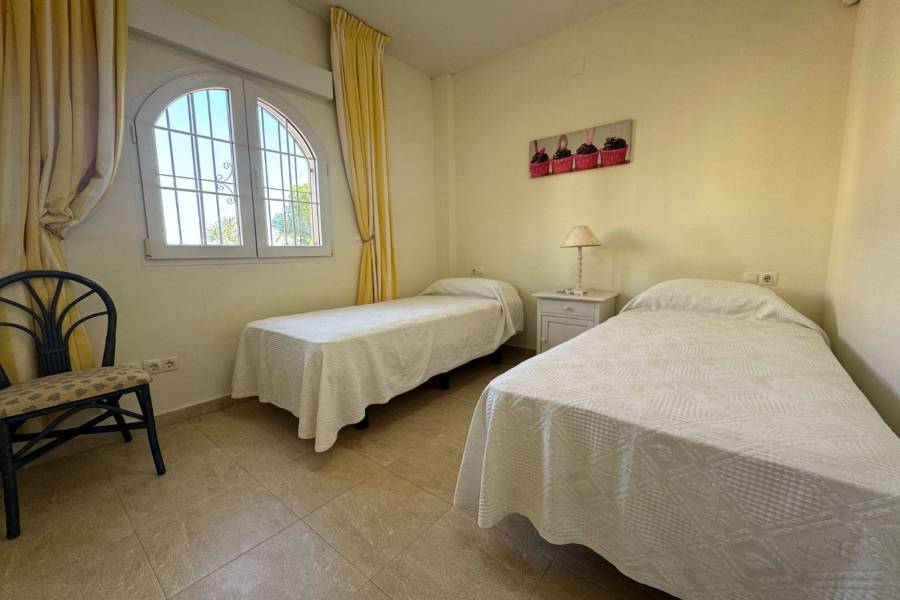 Reventa - Villa  - ORIHUELA COSTA - Playa Flamenca