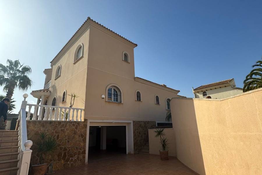 Reventa - Villa  - ORIHUELA COSTA - Playa Flamenca