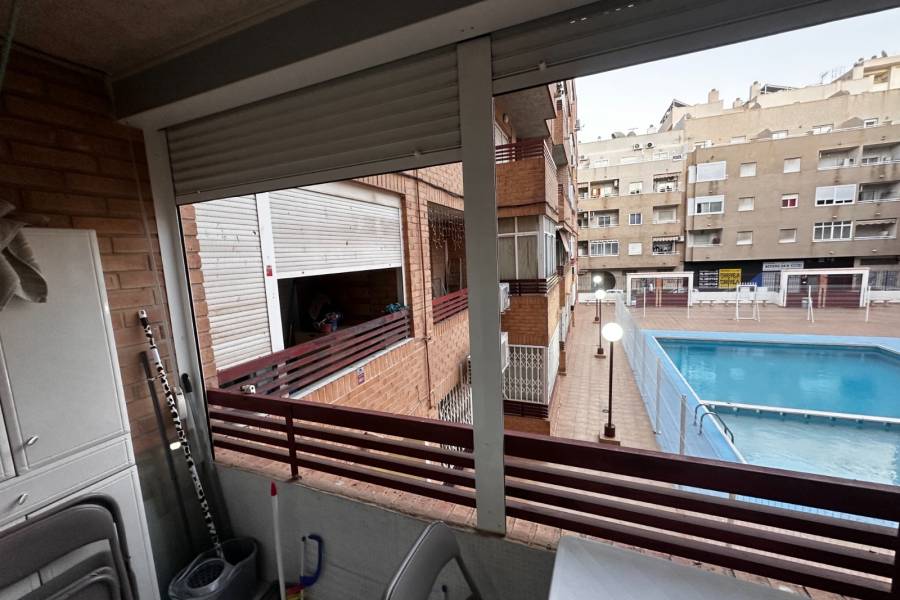 Reventa - Apartamento - Torrevieja