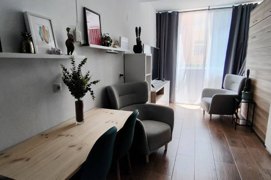 Reventa - Estudio - La Mata - Pueblo/ PLAYA