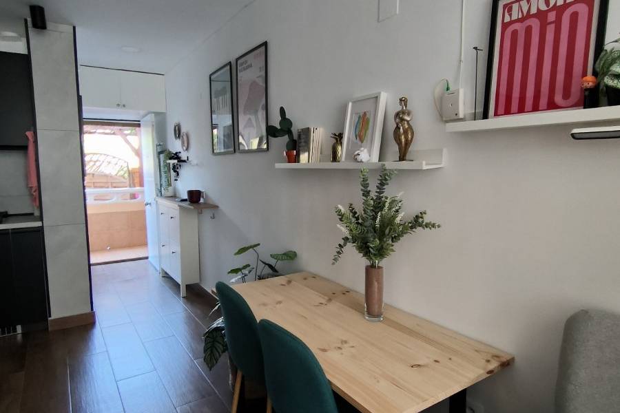 Reventa - Estudio - La Mata - Pueblo/ PLAYA