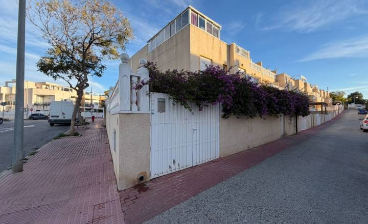 Enfamiljshus - Återförsäljning - Guardamar - Urbanizaciones /PLAYA