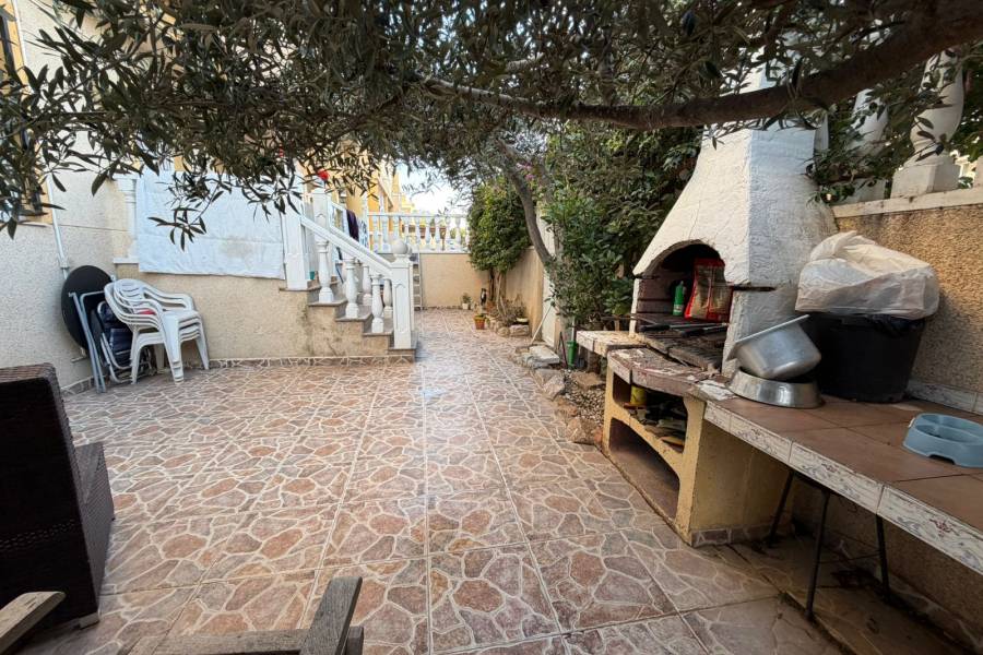 Reventa - Chalet - Guardamar - Urbanizaciones /PLAYA