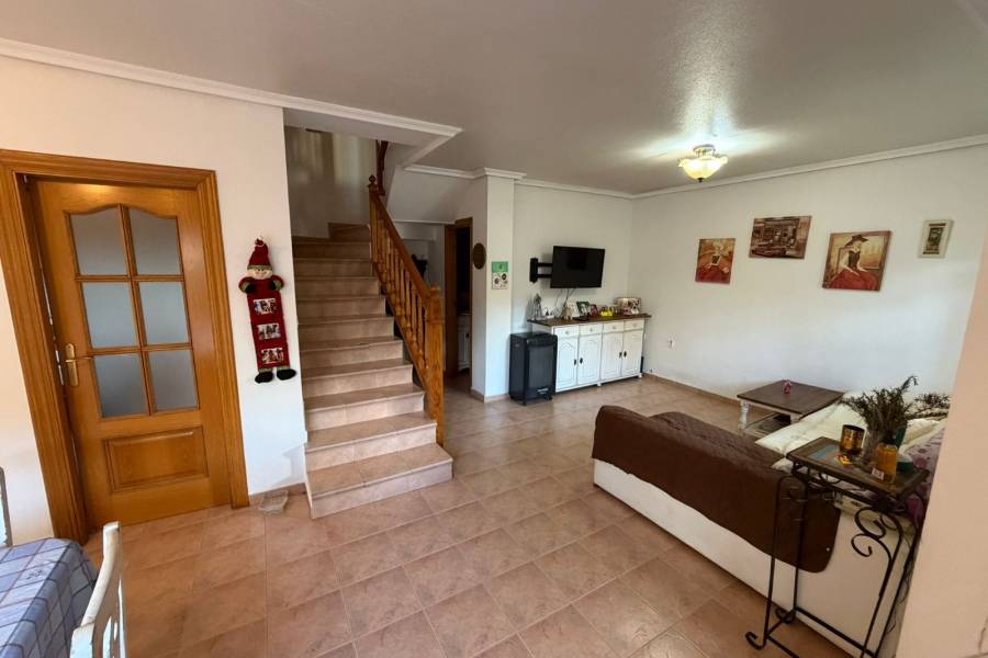 Reventa - Chalet - Guardamar - Urbanizaciones /PLAYA