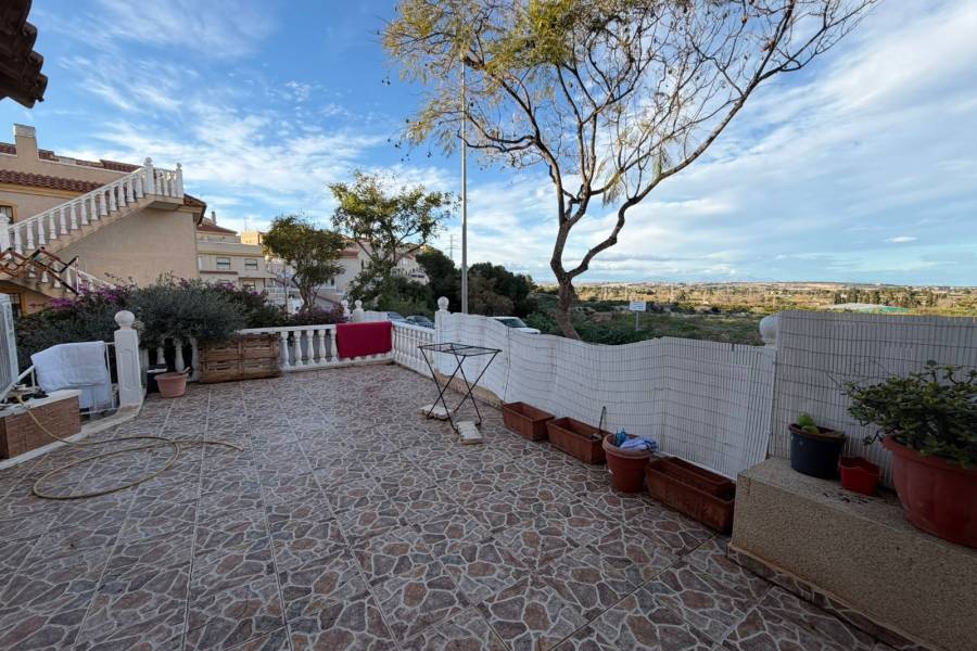 Reventa - Chalet - Guardamar - Urbanizaciones /PLAYA