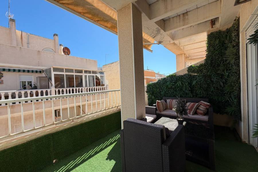 Reventa - ÁTICO - La Mata - Centro/PLAYA