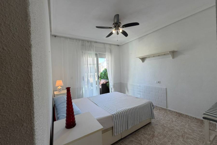 Reventa - ÁTICO - La Mata - Centro/PLAYA