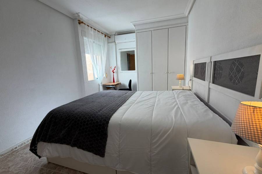 Reventa - ÁTICO - La Mata - Centro/PLAYA