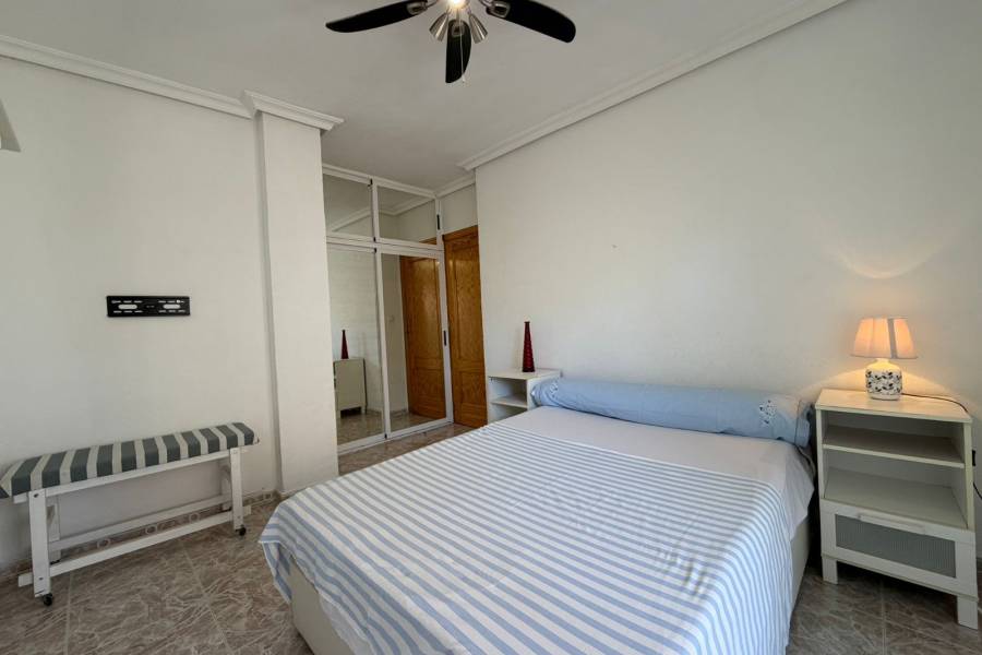 Reventa - ÁTICO - La Mata - Centro/PLAYA