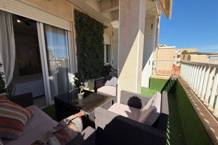 Reventa - ÁTICO - La Mata - Centro/PLAYA