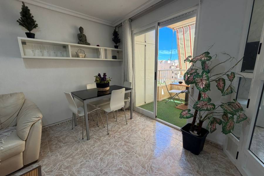 Reventa - ÁTICO - La Mata - Centro/PLAYA