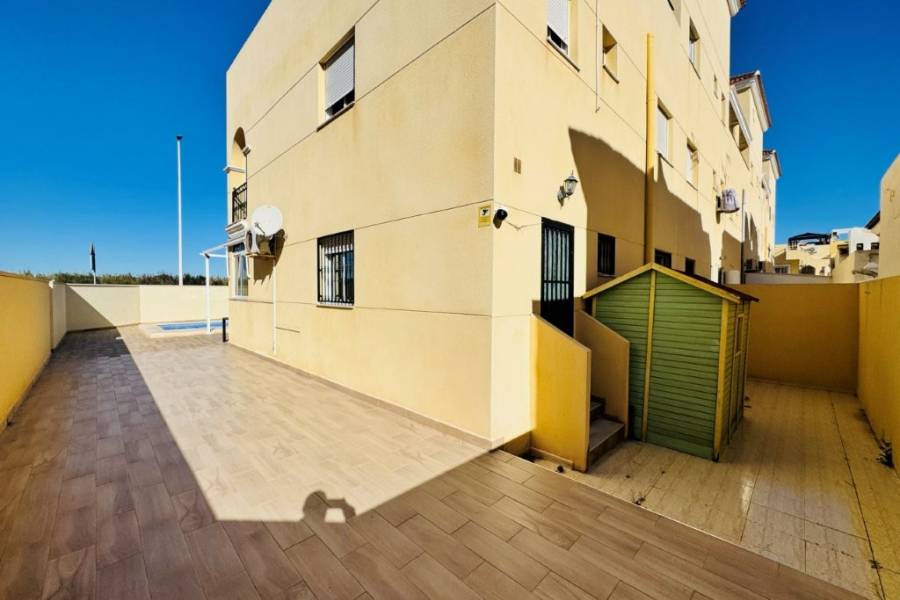 Reventa - Casa - Torrevieja - La Mata