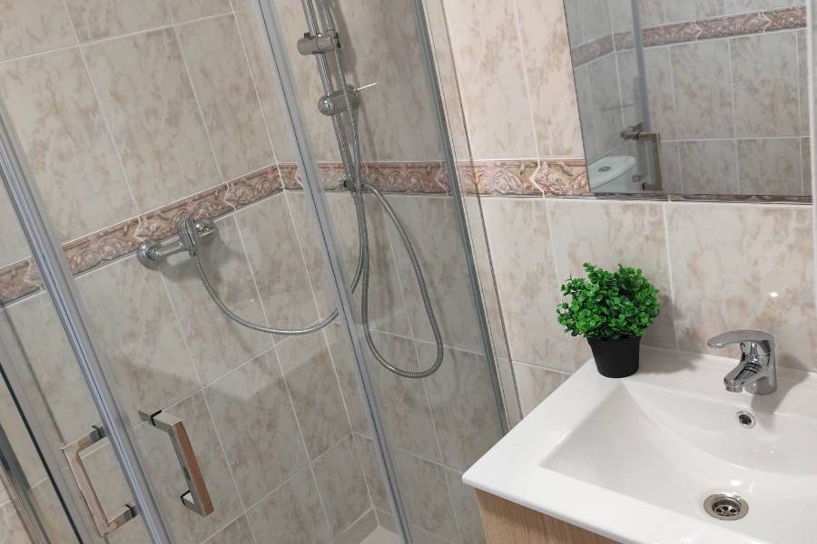 Alquiler larga duración  - ÁTICO - Torrevieja - Playa del cura