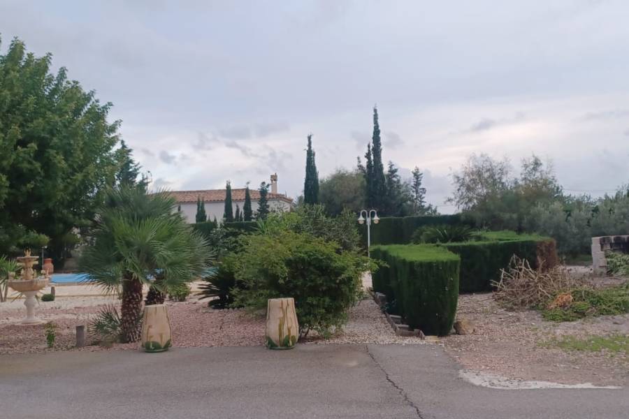 Återförsäljning - Hus på landet - Matola - Algoda-Matola-Llano de San José